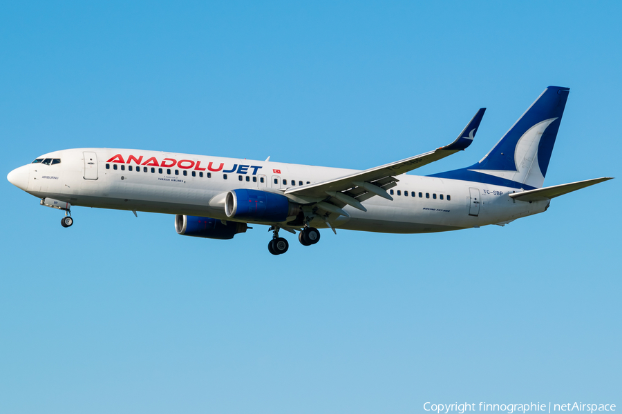 AnadoluJet Boeing 737-86N (TC-SBP) | Photo 477378
