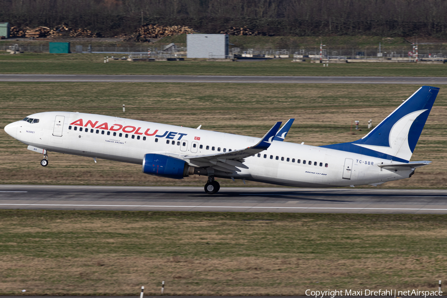 AnadoluJet Boeing 737-86N (TC-SBR) | Photo 494284