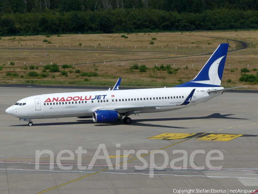 AnadoluJet Boeing 737-86N (TC-SBV) | Photo 518818