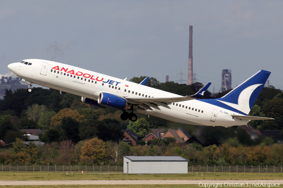 AnadoluJet Boeing 737-86N (TC-SBV) | Photo 399929