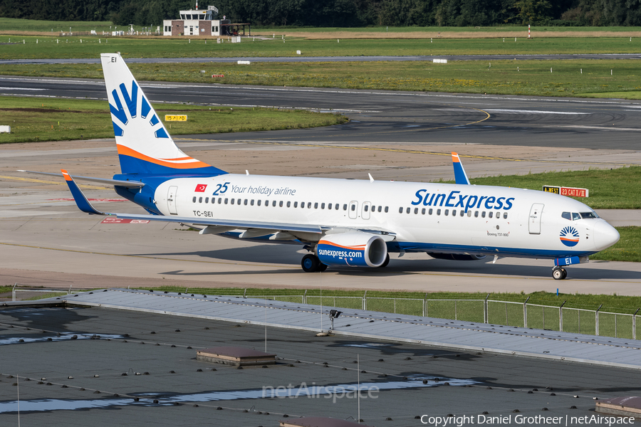 SunExpress Boeing 737-8HC (TC-SEI) | Photo 88480