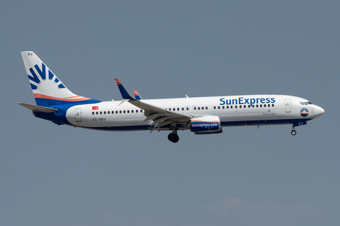 SunExpress Boeing 737-8HC (TC-SEJ) at  Barcelona - El Prat, Spain