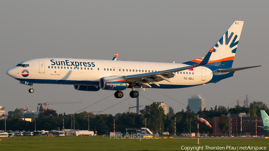 SunExpress Boeing 737-8HC (TC-SEJ) | Photo 441096