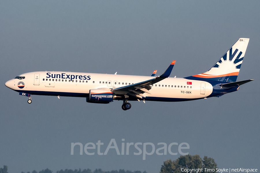 SunExpress Boeing 737-8HC (TC-SEK) | Photo 87333