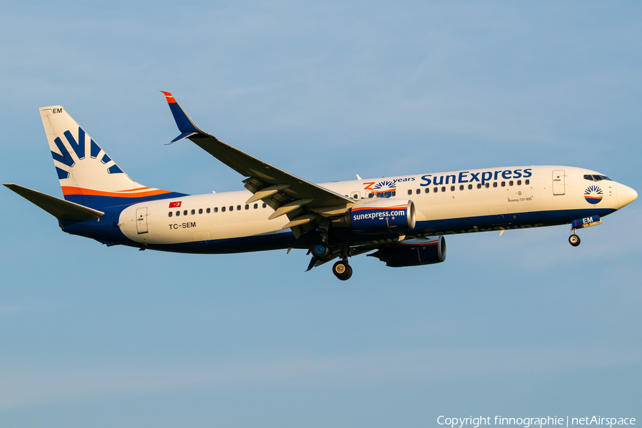 SunExpress Boeing 737-8HC (TC-SEM) | Photo 469191