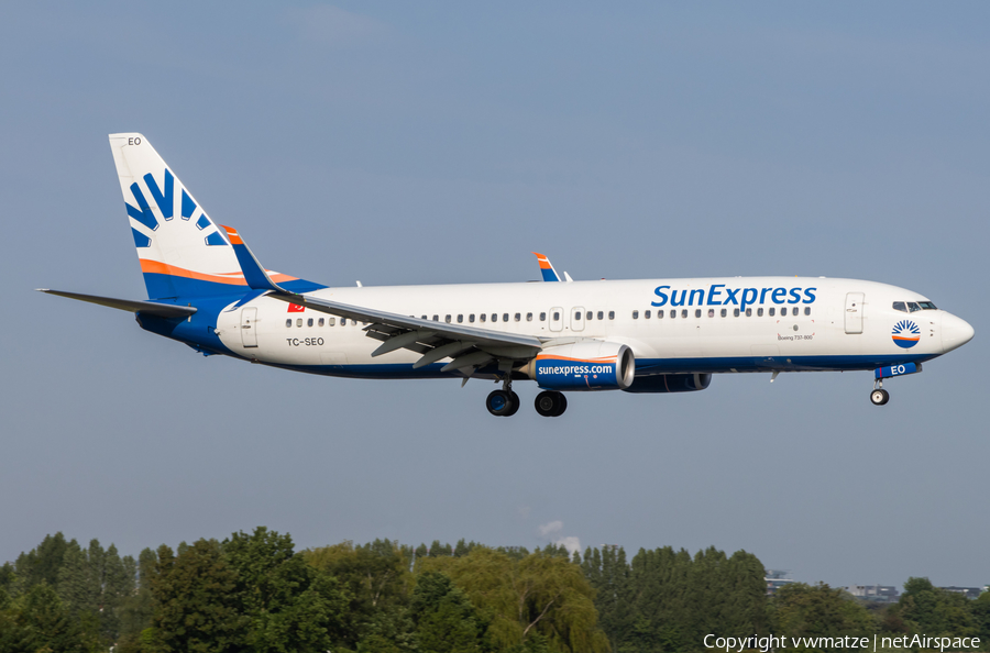 SunExpress Boeing 737-8HC (TC-SEO) | Photo 572799
