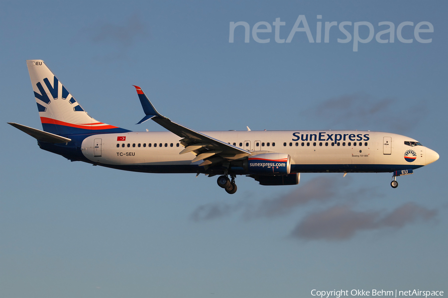 SunExpress Boeing 737-8HC (TC-SEU) | Photo 191687