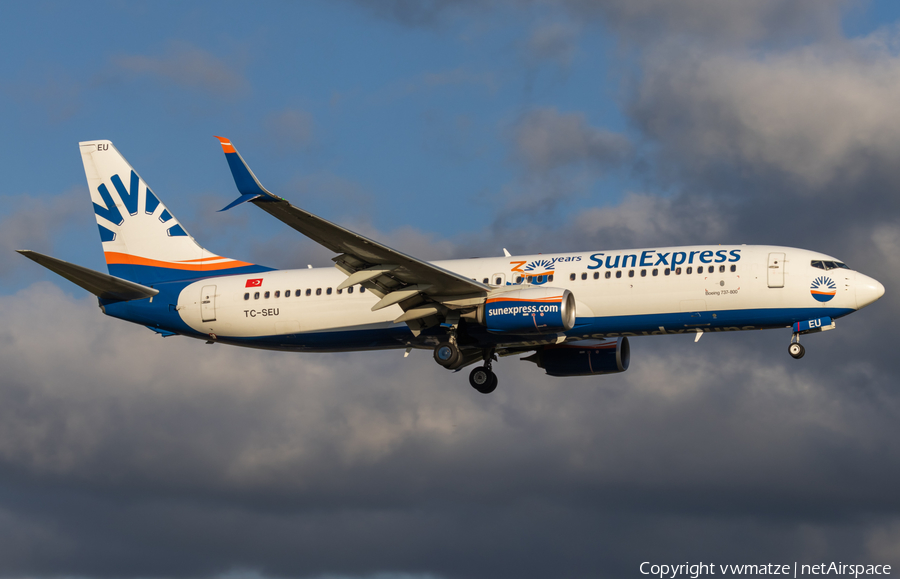 SunExpress Boeing 737-8HC (TC-SEU) | Photo 518680