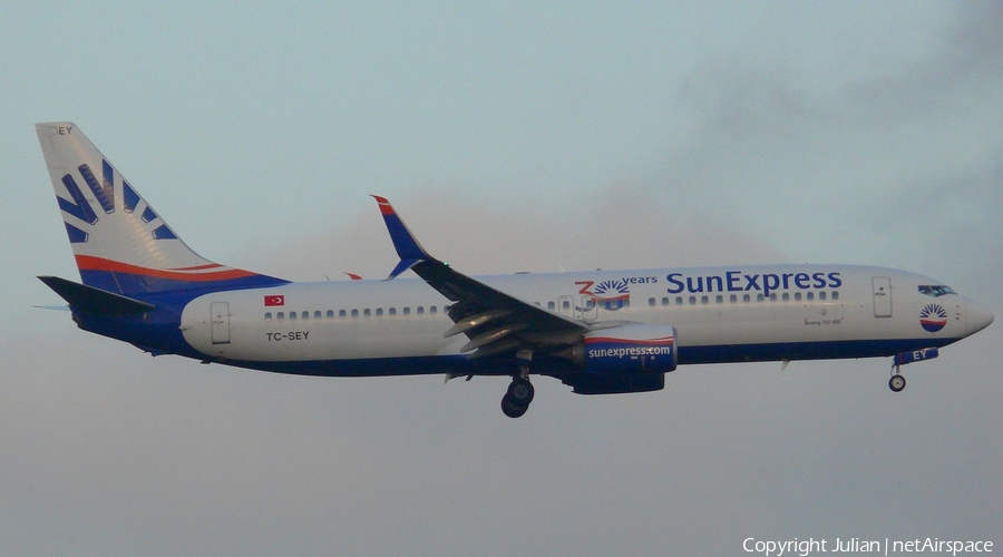 SunExpress Boeing 737-8HC (TC-SEY) | Photo 420938