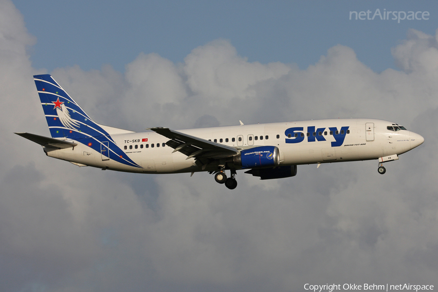 Sky Airlines Boeing 737-430 (TC-SKB) | Photo 39472