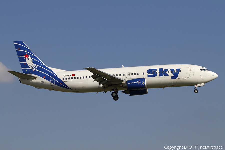 Sky Airlines Boeing 737-430 (TC-SKB) | Photo 300467