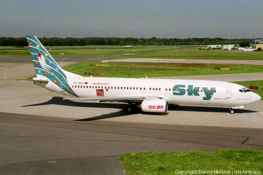 Sky Airlines Boeing 737-85F (TC-SKC) | Photo 425352