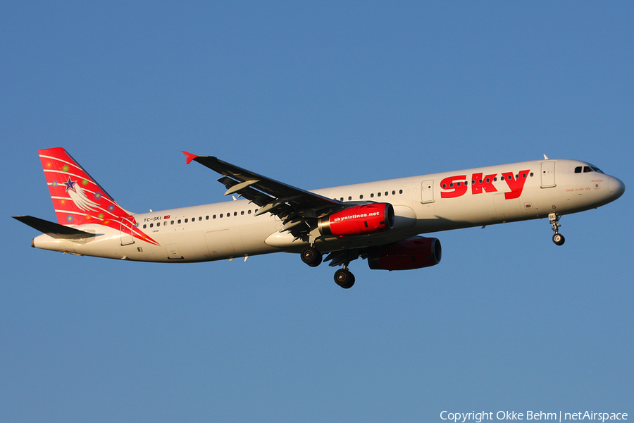 Sky Airlines Airbus A321-231 (TC-SKI) | Photo 36449