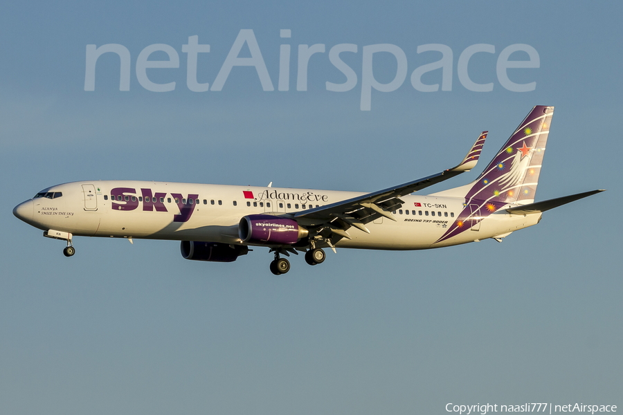 Sky Airlines Boeing 737-94X(ER) (TC-SKN) | Photo 13043