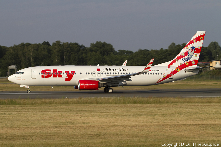 Sky Airlines Boeing 737-83N (TC-SKR) | Photo 300039