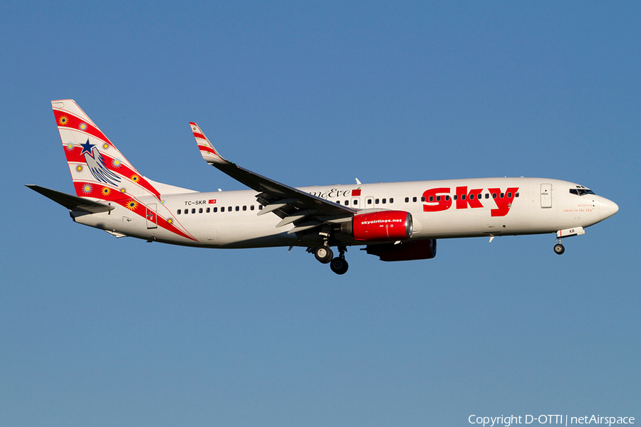 Sky Airlines Boeing 737-83N (TC-SKR) | Photo 364824