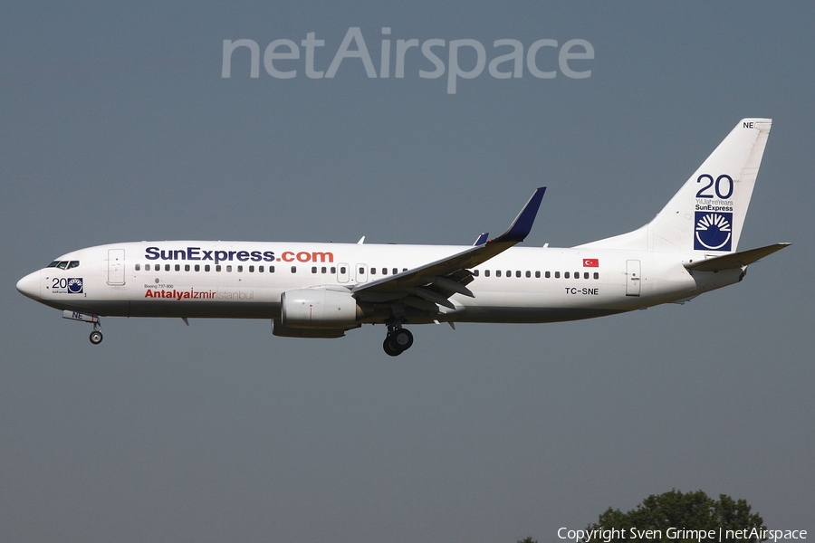 SunExpress Boeing 737-8HX (TC-SNE) | Photo 20593