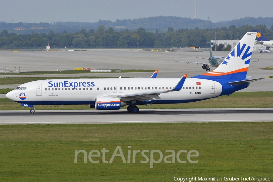 SunExpress Boeing 737-8FH (TC-SNH) | Photo 112319