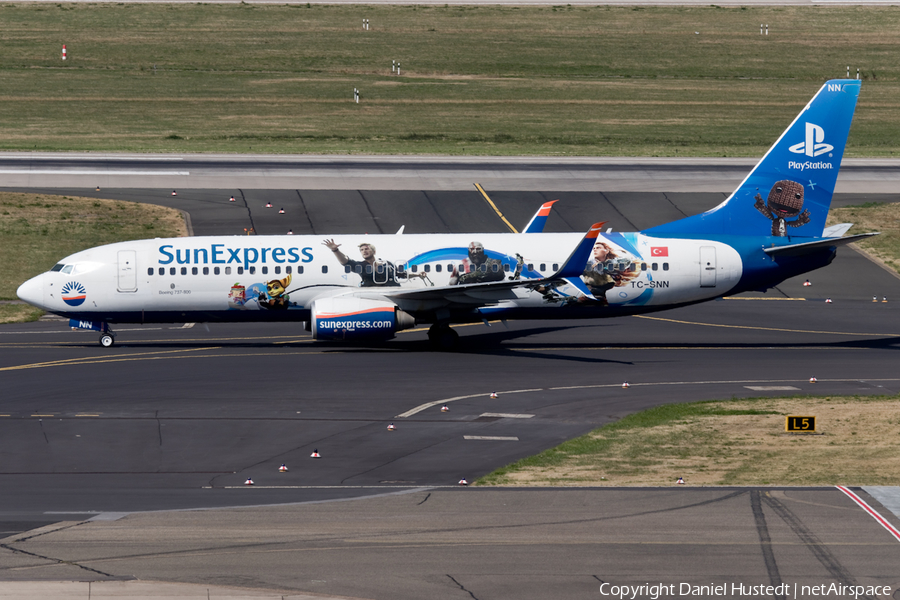 SunExpress Boeing 737-8HC (TC-SNN) | Photo 425685