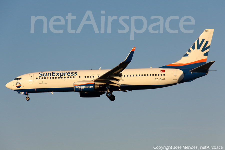SunExpress Boeing 737-8HC (TC-SNO) | Photo 72354