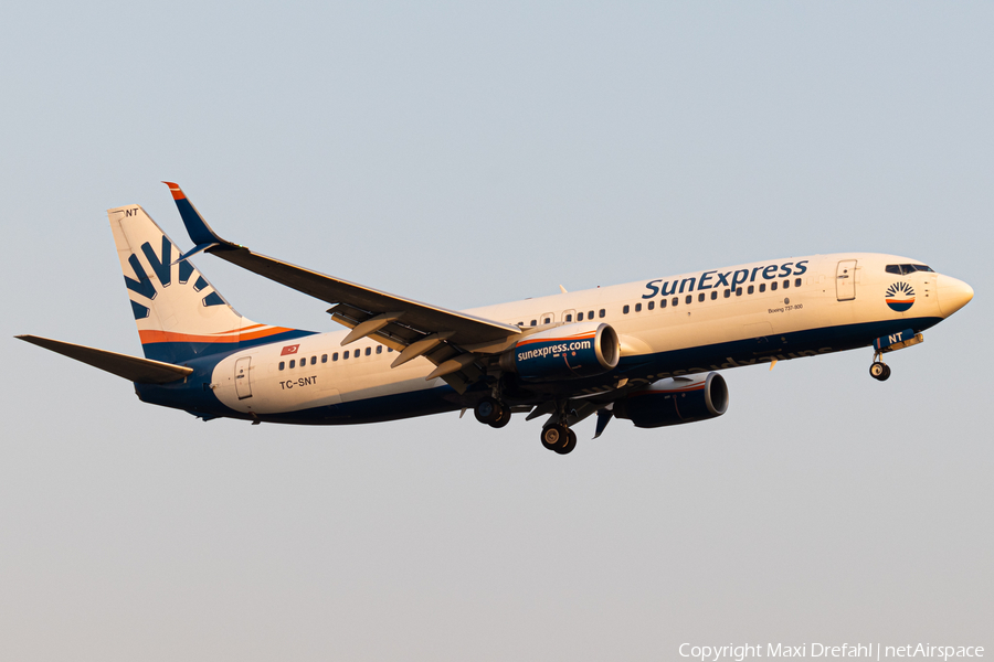 SunExpress Boeing 737-8HC (TC-SNT) | Photo 500987