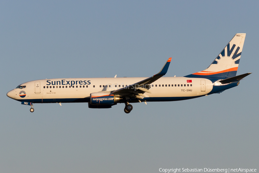 SunExpress Boeing 737-8HC (TC-SNU) | Photo 126006