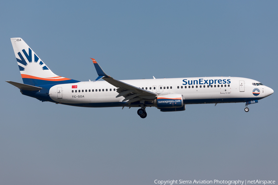 SunExpress Boeing 737-8HC (TC-SOA) | Photo 323143