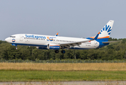 SunExpress Boeing 737-8HC (TC-SOA) at  Hamburg - Fuhlsbuettel (Helmut Schmidt), Germany