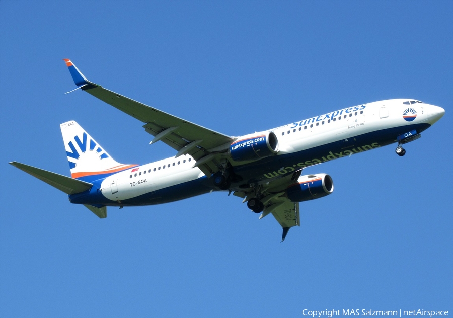 SunExpress Boeing 737-8HC (TC-SOA) | Photo 401079