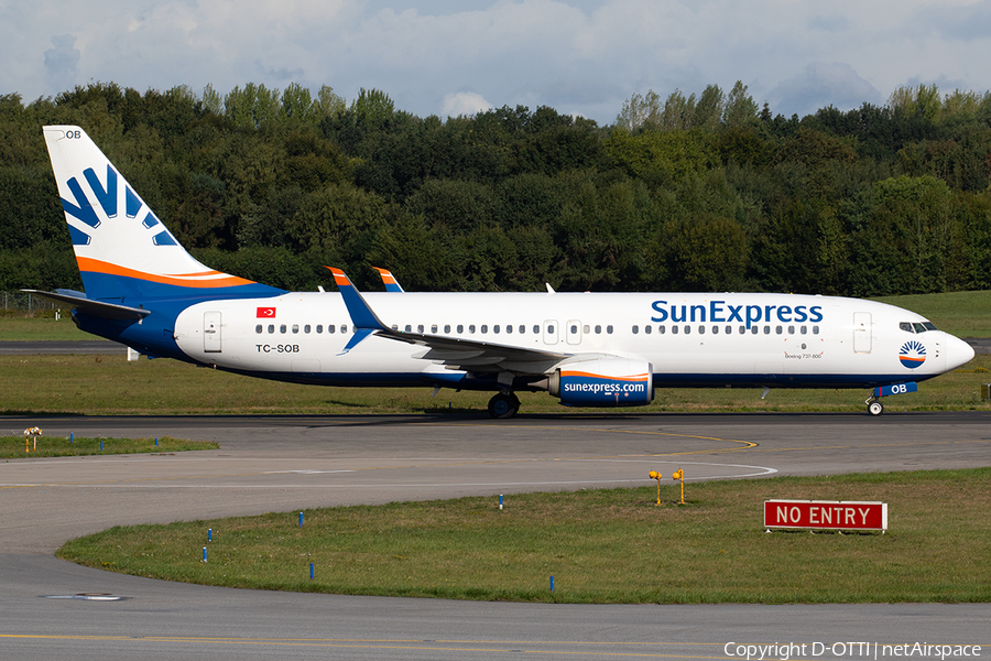 SunExpress Boeing 737-8HC (TC-SOB) | Photo 261127