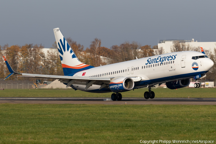 SunExpress Boeing 737-8HC (TC-SOB) | Photo 409802