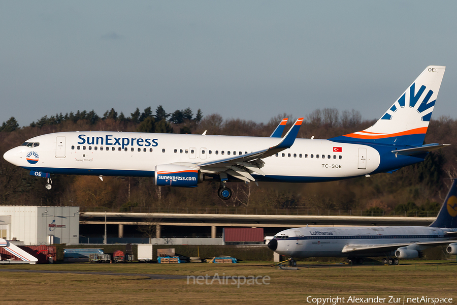 SunExpress Boeing 737-8HC (TC-SOE) | Photo 203798