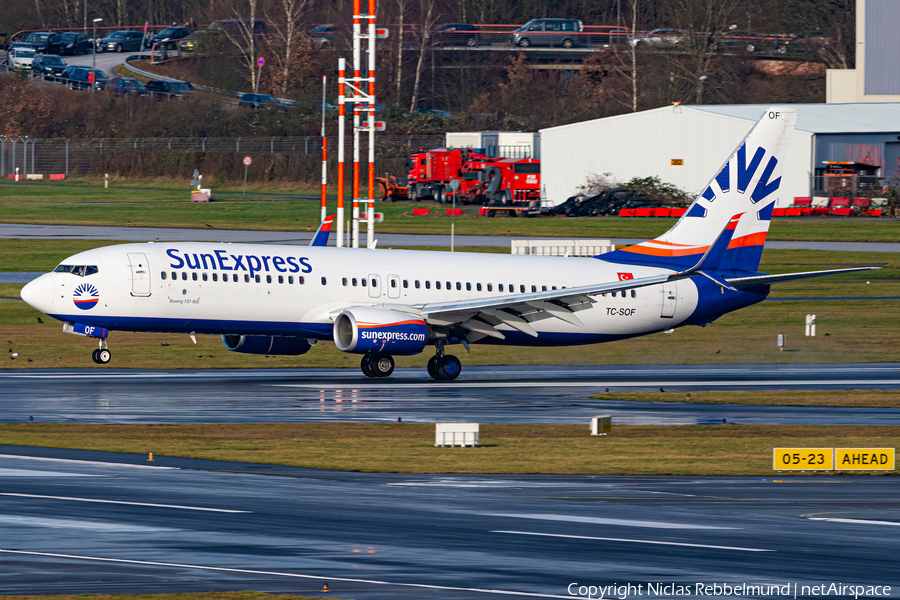 SunExpress Boeing 737-8HC (TC-SOF) | Photo 604479
