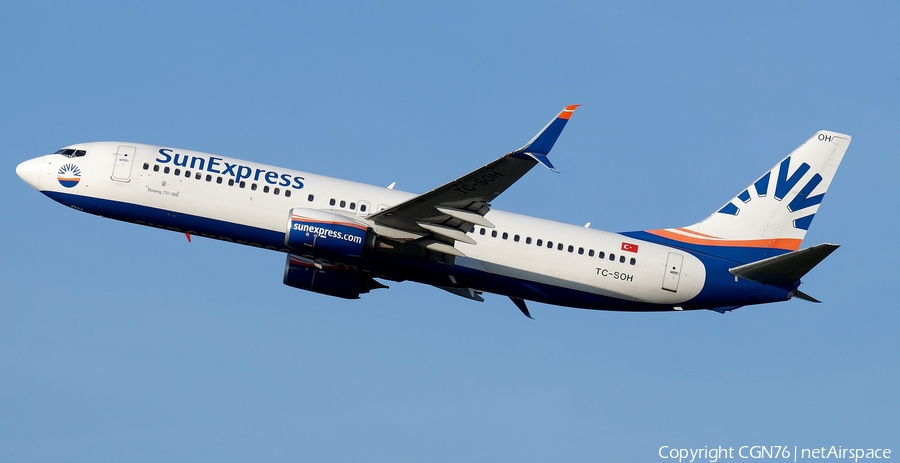 SunExpress Boeing 737-8HC (TC-SOH) | Photo 678282
