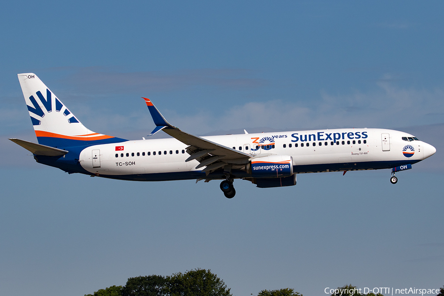 SunExpress Boeing 737-8HC (TC-SOH) | Photo 392096