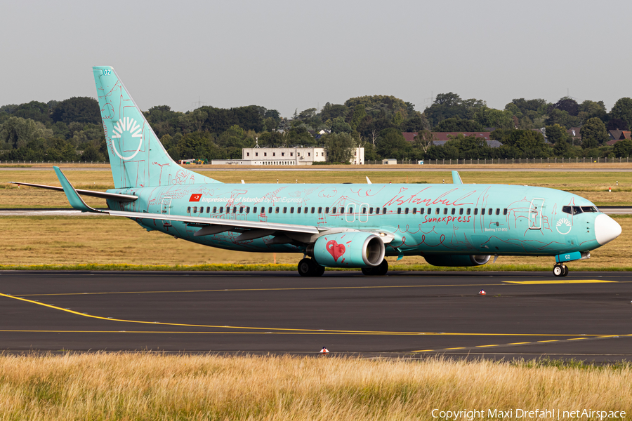 SunExpress Boeing 737-8HX (TC-SOZ) | Photo 513513