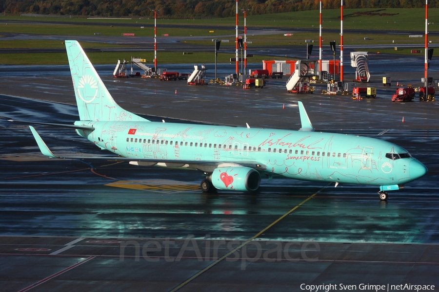 SunExpress Boeing 737-8HX (TC-SOZ) | Photo 534286
