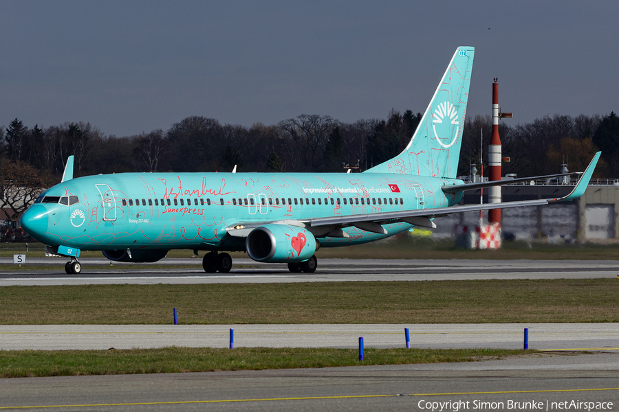 SunExpress Boeing 737-8HX (TC-SOZ) | Photo 560396
