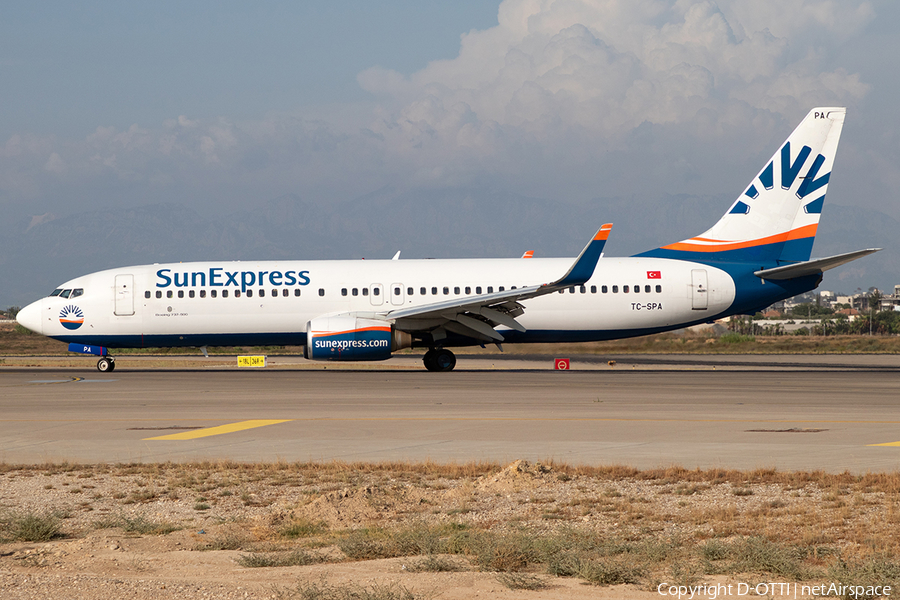 SunExpress Boeing 737-8HX (TC-SPA) | Photo 599683