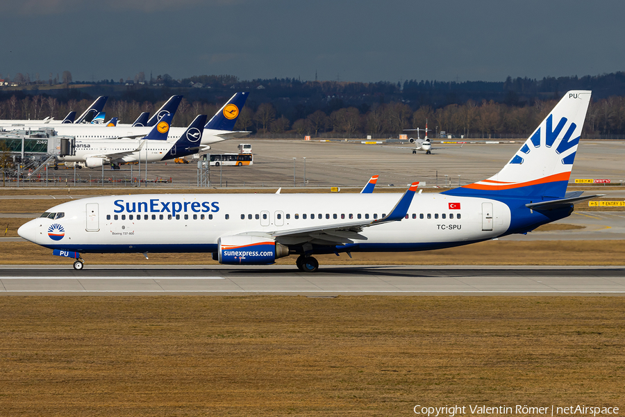 SunExpress Boeing 737-8U3 (TC-SPU) | Photo 611551