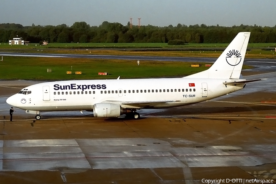 SunExpress Boeing 737-3Y0 (TC-SUR) | Photo 144553