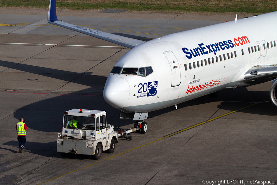 SunExpress Boeing 737-86N (TC-SUY) | Photo 347485