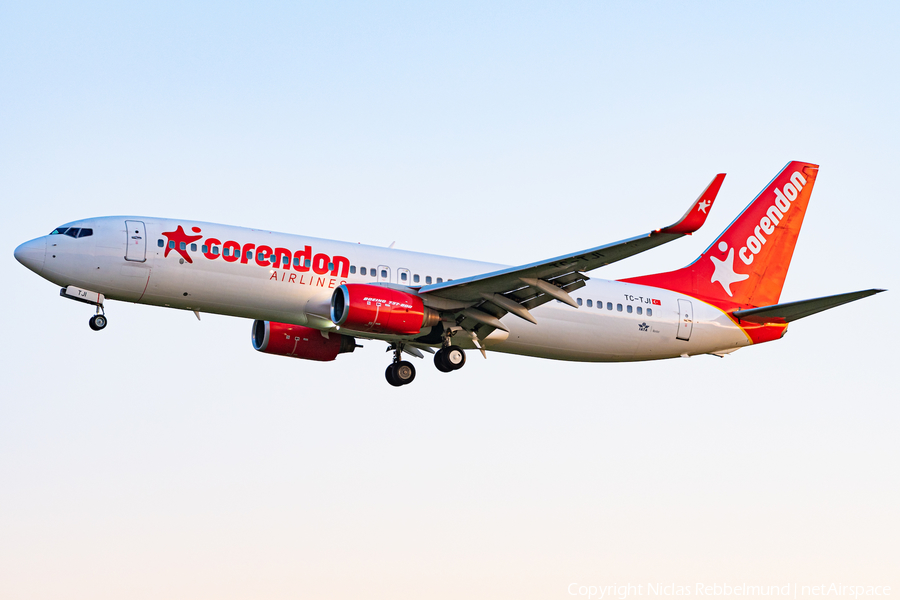 Corendon Airlines Boeing 737-8S3 (TC-TJI) | Photo 355766