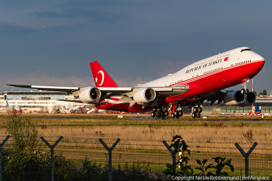 Turkish Government Boeing 747-8ZV(BBJ) (TC-TRK) | Photo 400081