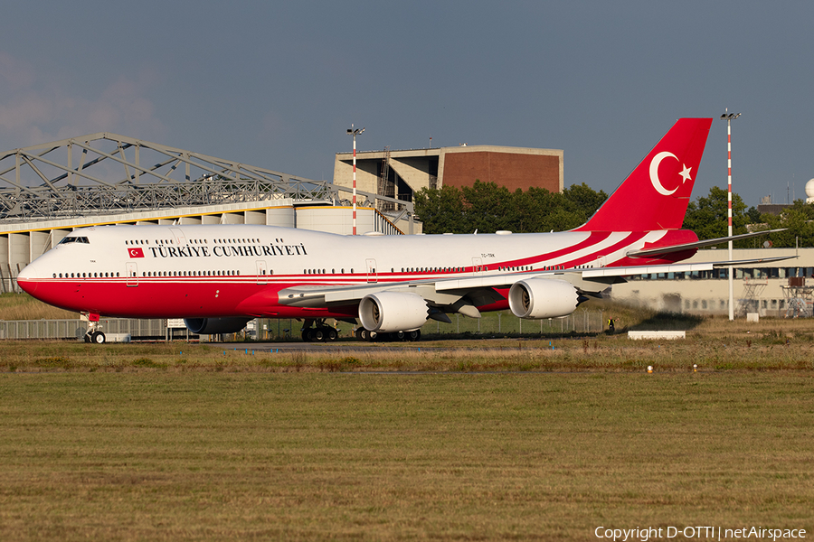 Turkish Government Boeing 747-8ZV(BBJ) (TC-TRK) | Photo 400085