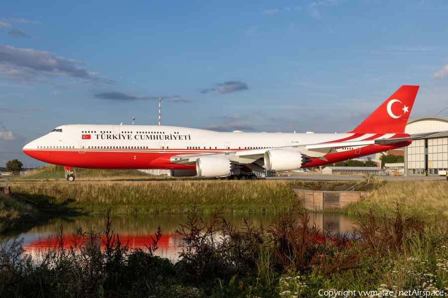 Turkish Government Boeing 747-8ZV(BBJ) (TC-TRK) | Photo 400094
