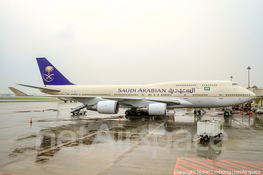 Saudi Arabian Airlines (Air Atlanta Icelandic) Boeing 747-481 (TF-AAC) | Photo 424137