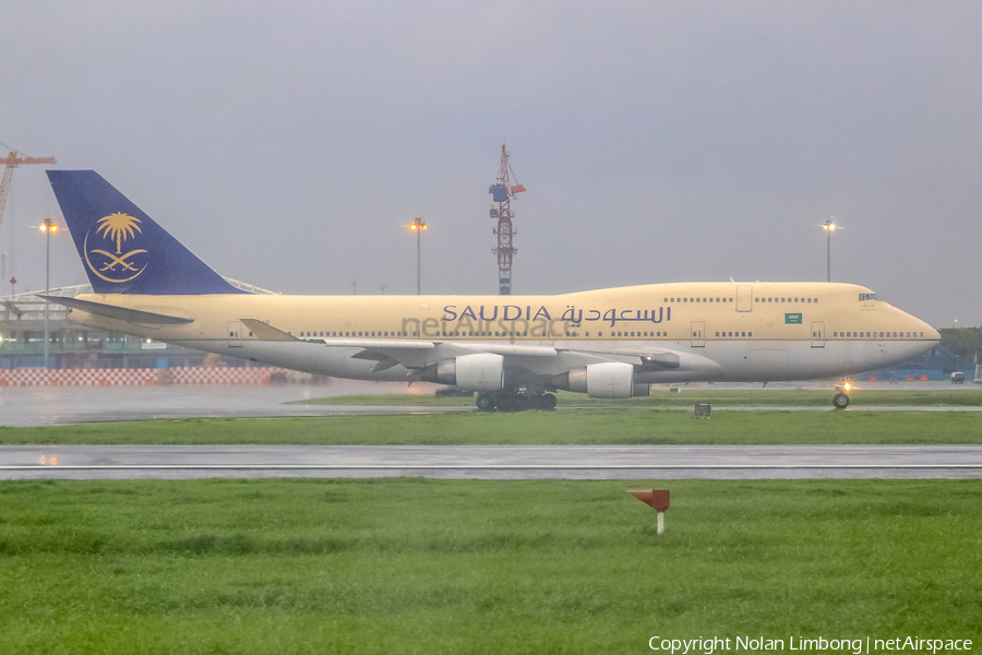 Saudi Arabian Airlines (Air Atlanta Icelandic) Boeing 747-4H6 (TF-AAD) | Photo 500129