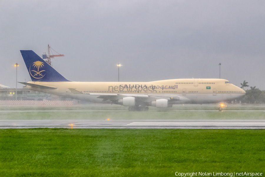 Saudi Arabian Airlines (Air Atlanta Icelandic) Boeing 747-4H6 (TF-AAD) | Photo 500130