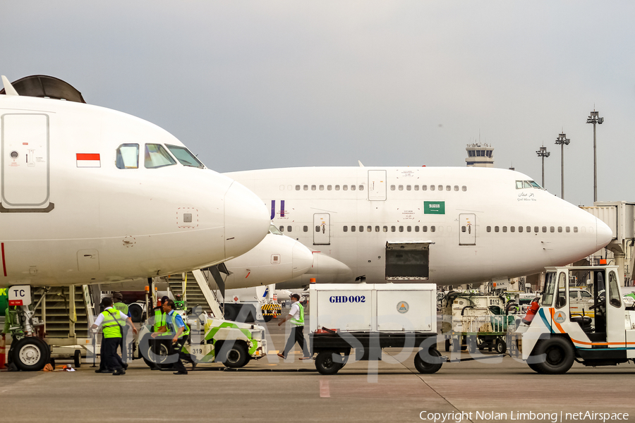 Saudi Arabian Airlines (Air Atlanta Icelandic) Boeing 747-428 (TF-AAK) | Photo 441443